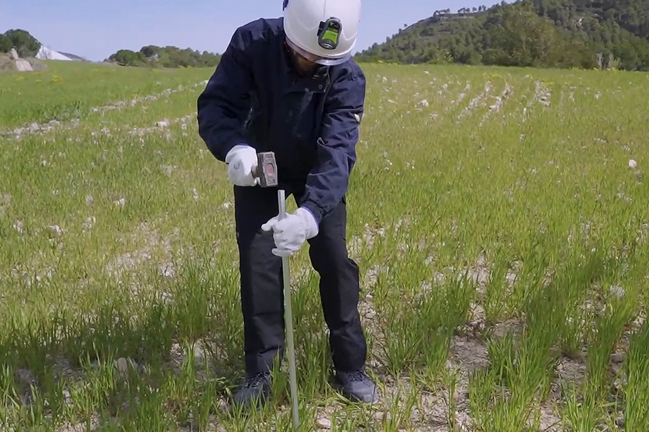 Portable Grounding Device